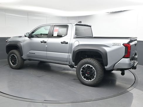 New 2025 Toyota Tacoma TRD Off-Road image 6
