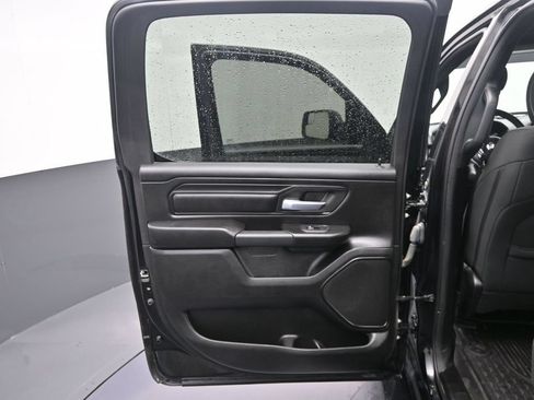 Used 2025 RAM 1500 Warlock AWD/4WD image 28