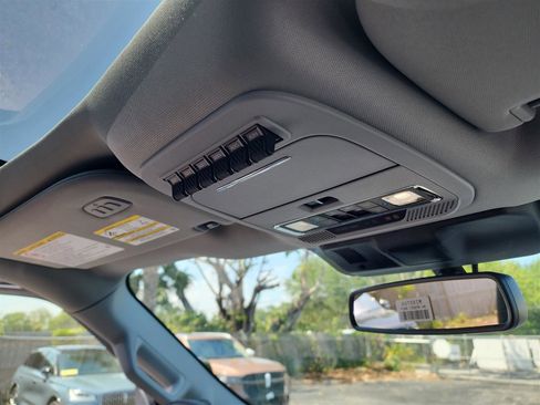 New 2025 Ford F350 Lariat w/ Lariat Ultimate Package image 23