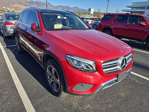 Used 2019 Mercedes-Benz GLC 300 4MATIC image 1