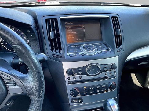 Used 2011 INFINITI G25 Journey w/ Moonroof Pkg RWD image 6