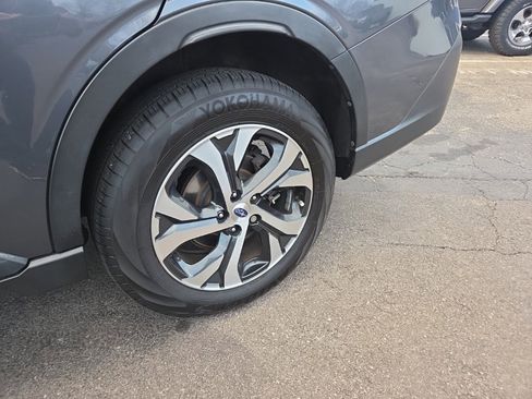 Used 2020 Subaru Outback Limited image 11