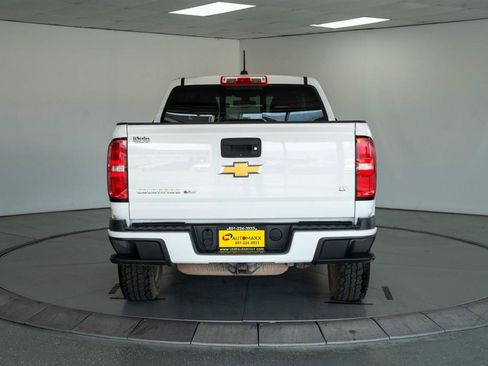 Used 2019 Chevrolet Colorado LT w/ LT Convenience Package AWD/4WD image 6