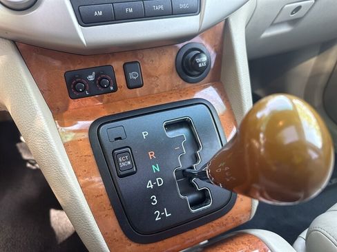 Used 2005 Lexus RX 330 AWD image 32