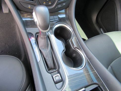 Used 2019 Buick Envision Essence image 21