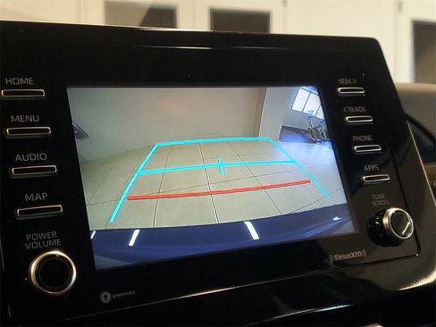 Used 2023 Toyota Camry SE image 26