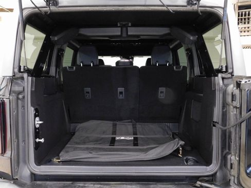 Used 2024 Ford Bronco Wildtrak image 79