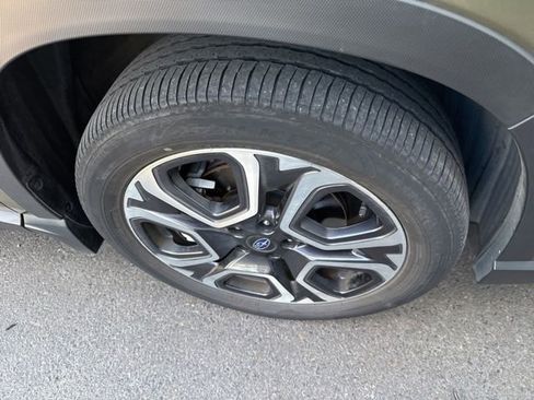 Used 2023 Subaru Ascent Touring AWD/4WD image 23