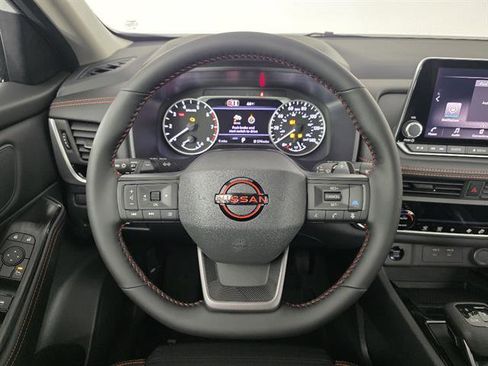 New 2026 Nissan Rogue SV image 30