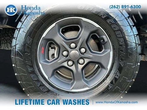 Used 2023 Jeep Gladiator Rubicon w/ Cold Weather Group image 32