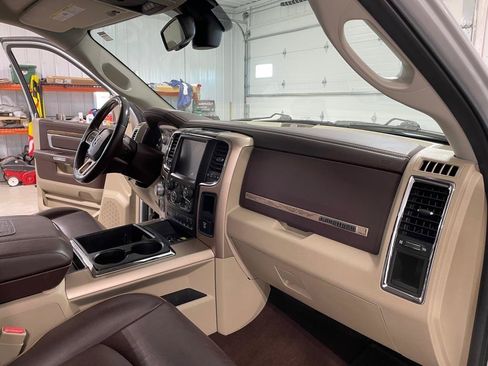 Used 2015 RAM 1500 Laramie Longhorn w/ Convenience Group AWD/4WD image 23