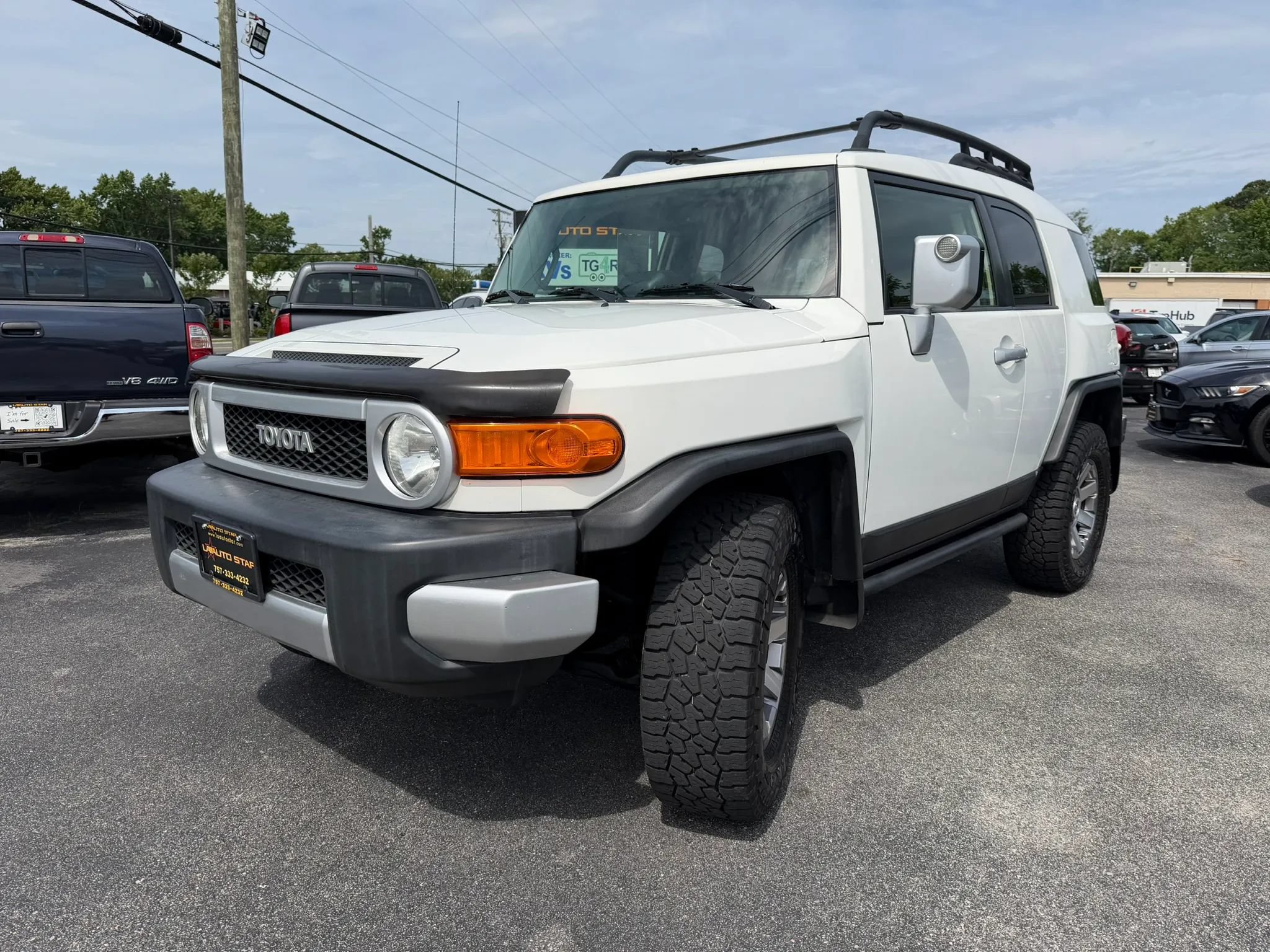 Used 2014 Toyota FJ Cruiser 4WD w/ Convenience Package image 7