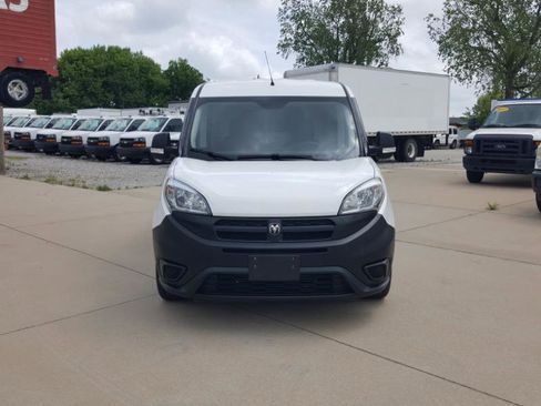 Used 2018 RAM ProMaster City Tradesman FWD image 4