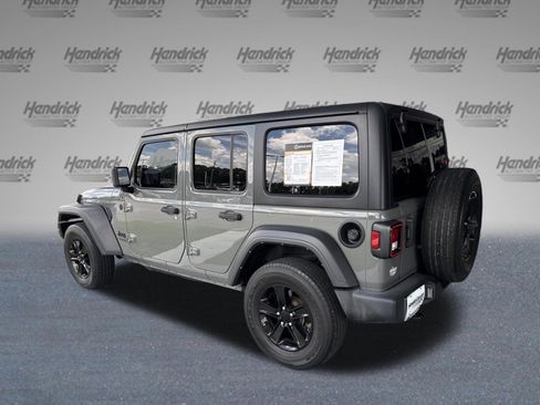 Used 2022 Jeep Wrangler Unlimited Sport AWD/4WD image 8