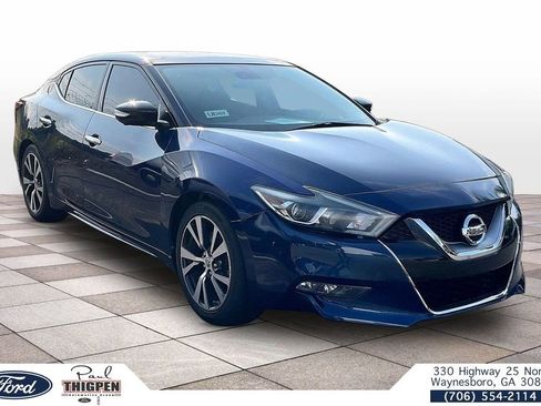 Used 2017 Nissan Maxima Platinum FWD image 1