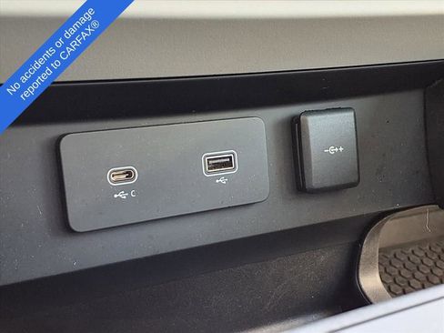 Used 2020 Land Rover Defender 110 HSE image 27