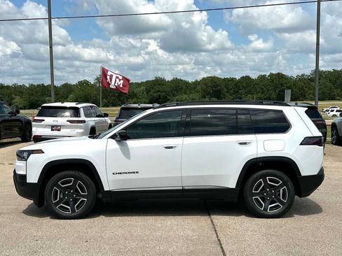 New 2026 Jeep Cherokee Limited AWD/4WD image 12