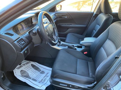 Used 2015 Honda Accord Sport image 22