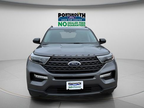 Certified 2022 Ford Explorer XLT w/ Equipment Group 202A AWD/4WD image 9