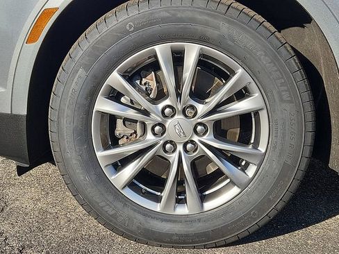 Certified 2023 Cadillac XT5 Premium Luxury image 11