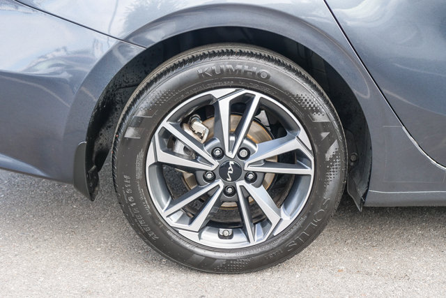 Certified 2024 Kia Forte LXS w/ LXS Technology Package FWD image 9