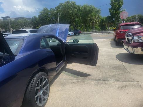Used 2013 Dodge Challenger R/T RWD image 94