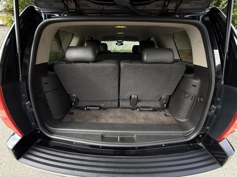 Used 2013 Chevrolet Tahoe LT RWD image 46