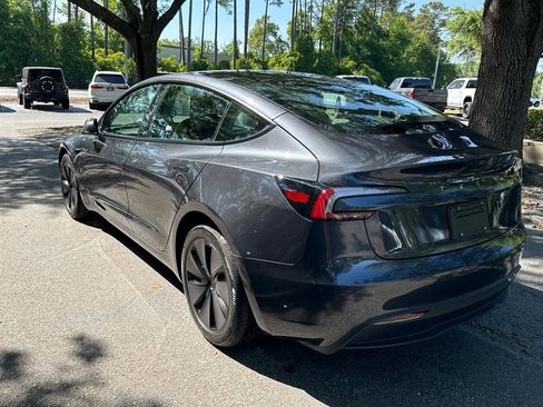 Used 2025 Tesla Model 3 Long Range RWD image 3
