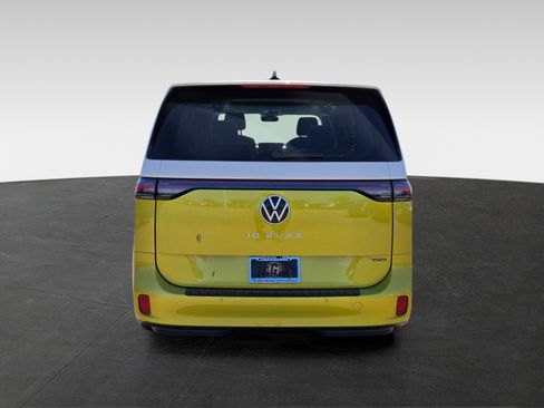 New 2025 Volkswagen ID. Buzz Pro S Plus image 5
