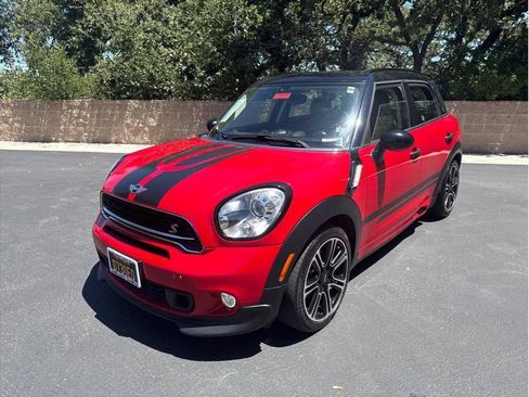 Used 2016 MINI Cooper Countryman S FWD image 3