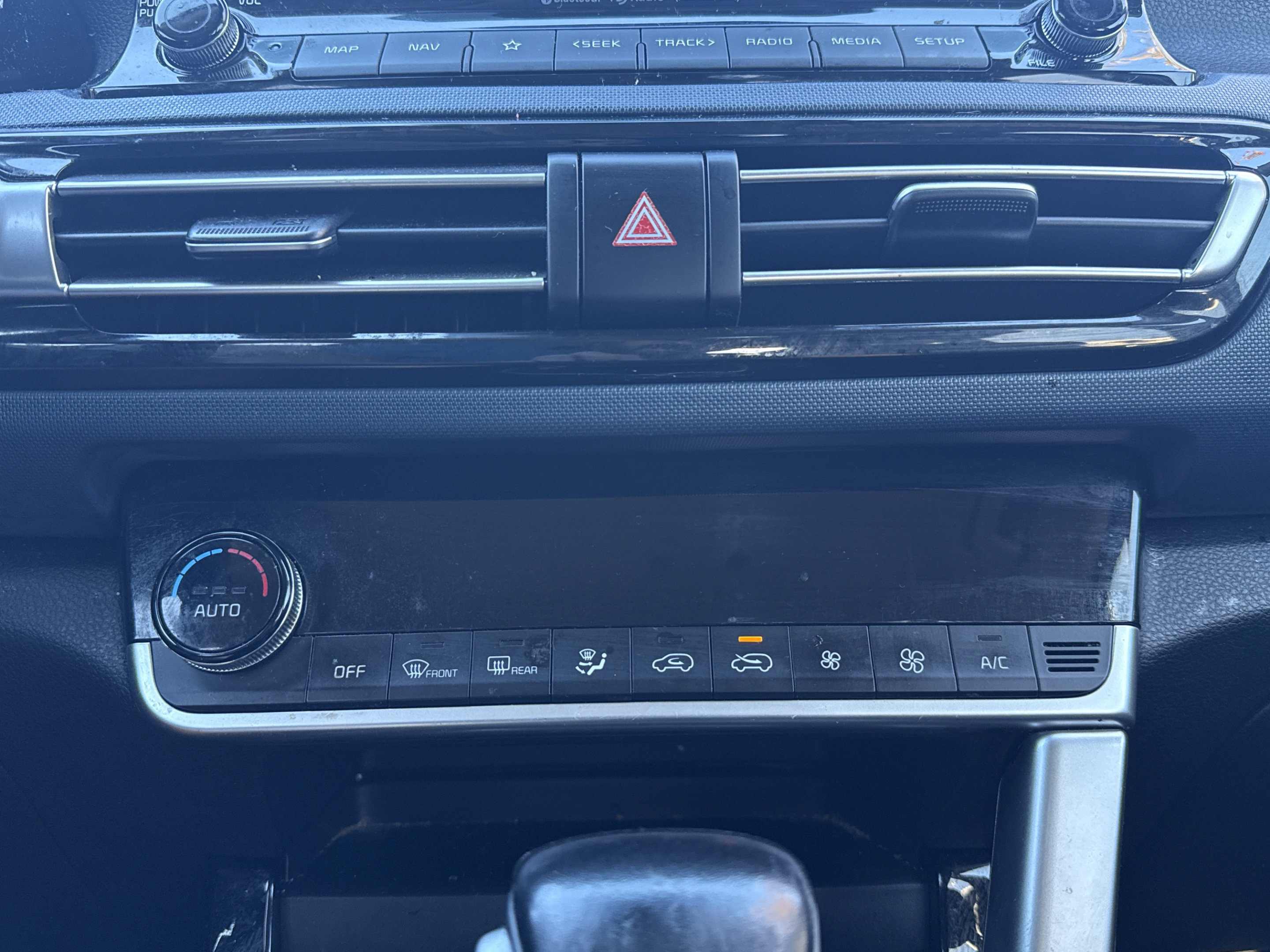 Certified 2023 Kia Seltos S w/ Navigation Package FWD image 15