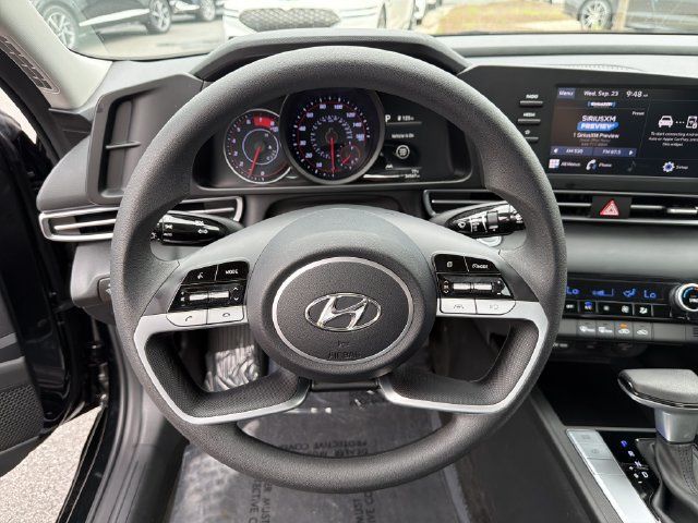 Certified 2023 Hyundai Elantra SEL FWD image 26