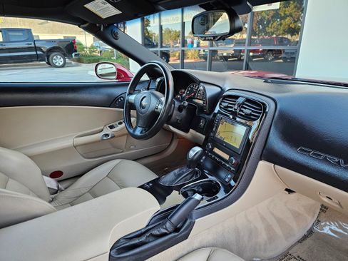Used 2008 Chevrolet Corvette Convertible w/ Preferred Equipment Group image 26