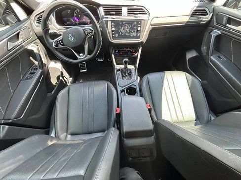 Certified 2024 Volkswagen Tiguan SE R-Line FWD image 10