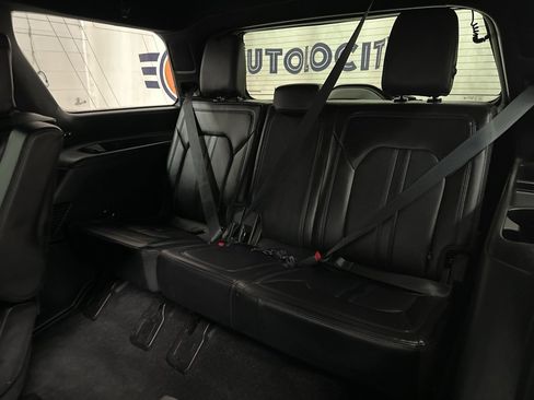 Used 2021 Ford Expedition Limited image 36