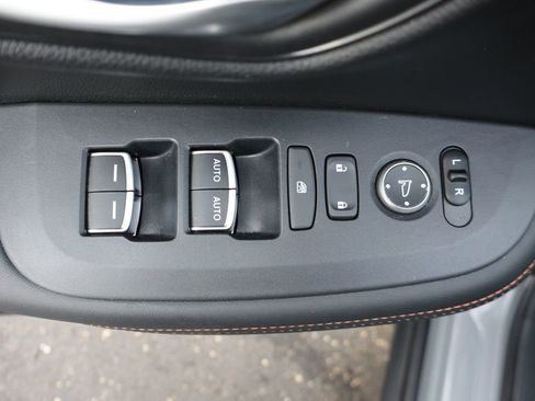 Used 2025 Honda HR-V Sport image 26