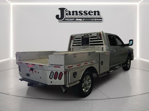 Used 2020 RAM 3500 Big Horn w/ Level 2 Equipment Group AWD/4WD image 7