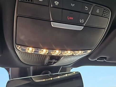 Used 2022 Mercedes-Benz E 350 4MATIC Sedan w/ AMG Line Exterior image 24