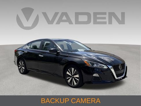 Used 2022 Nissan Altima 2.5 SV FWD image 3