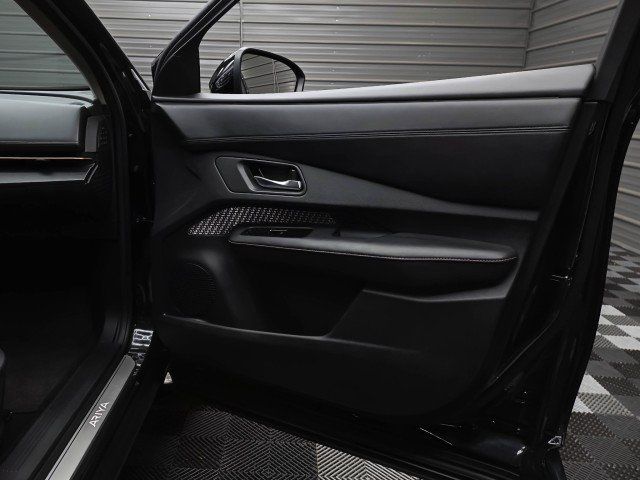Used 2023 Nissan Ariya FWD image 39