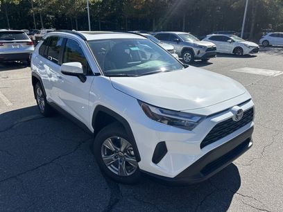 New 2025 Toyota RAV4 XLE