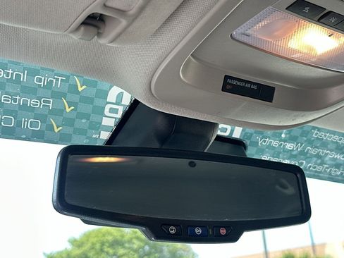 Used 2022 Chevrolet Colorado LT w/ Fleet Safety Package RWD image 29
