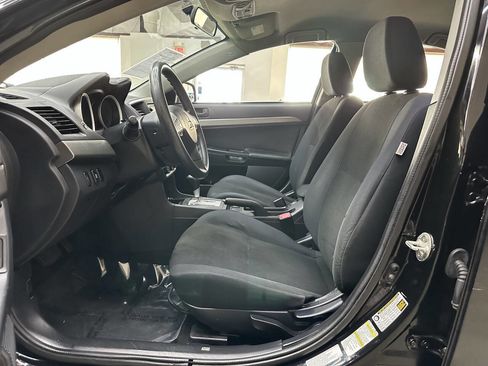 Used 2014 Mitsubishi Lancer SE image 11