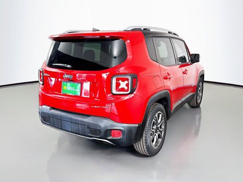 Used 2016 Jeep Renegade Limited image 10