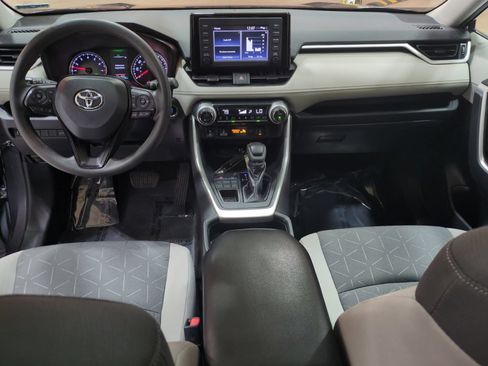 Used 2019 Toyota RAV4 XLE w/ Convenience Package AWD/4WD image 15