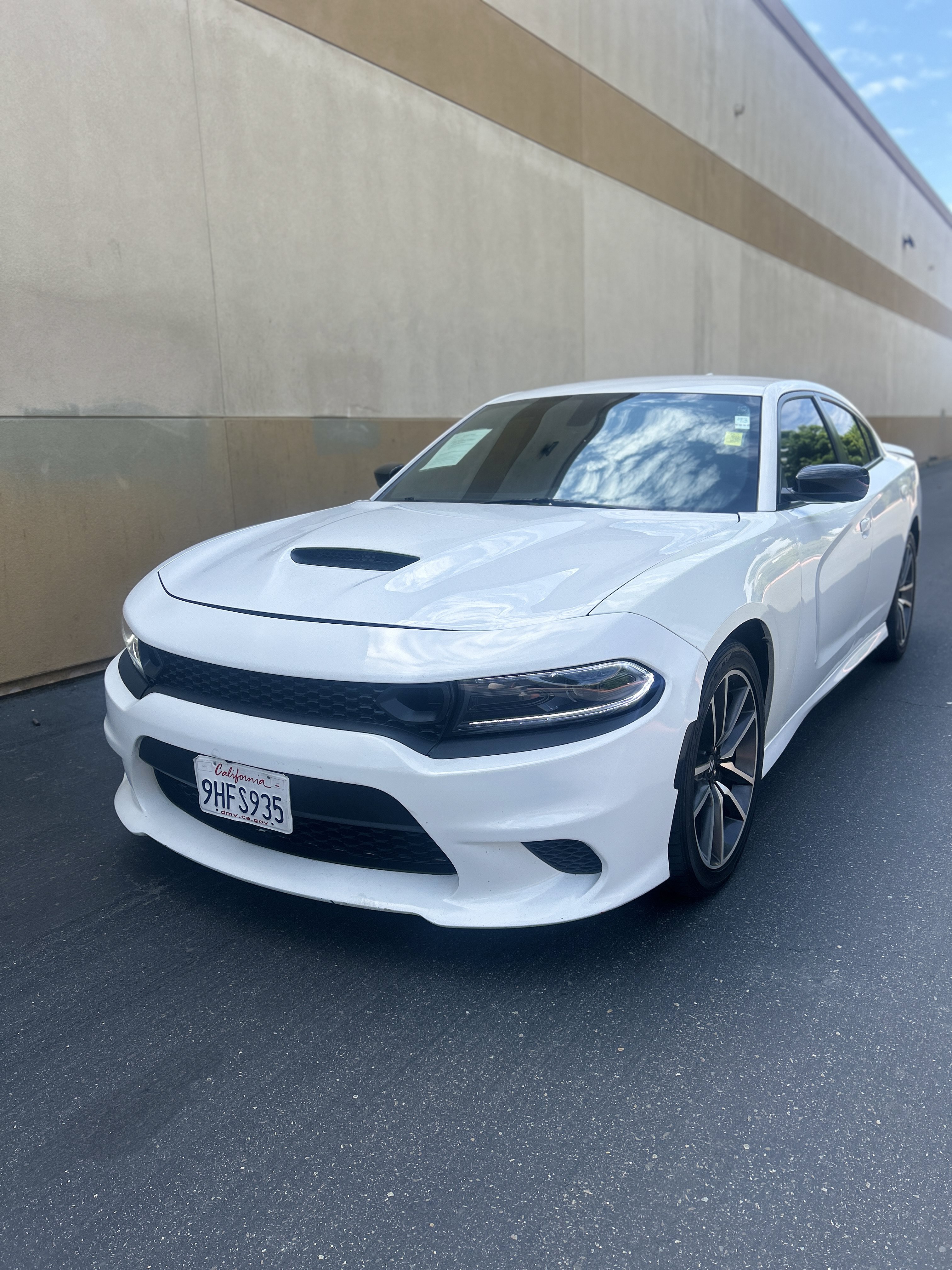 Used 2023 Dodge Charger R/T w/ Navigation & Travel Group RWD image 17