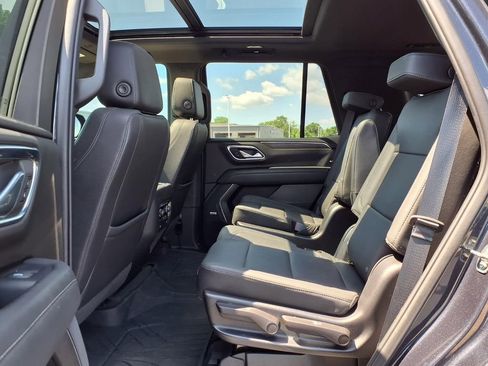 Used 2023 Chevrolet Tahoe Z71 w/ Z71 Off-Road Package AWD/4WD image 24