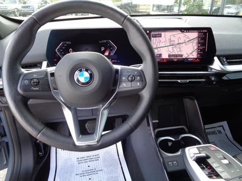 Used 2023 BMW X1 xDrive28i w/ Convenience Package image 11