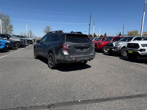 Used 2022 Subaru Outback Wilderness AWD/4WD image 3