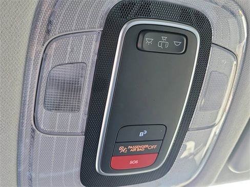 Used 2024 Hyundai Kona SEL image 17